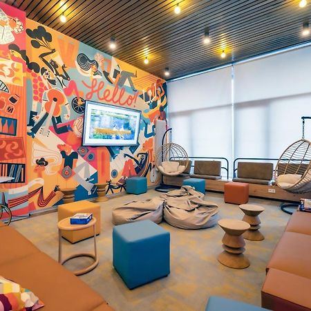 Chillout Dorm Poznan Aparthotel Bagian luar foto