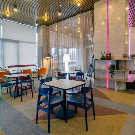 Chillout Dorm Poznan Aparthotel Bagian luar foto