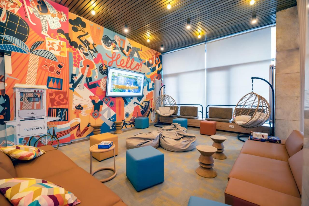 Chillout Dorm Poznan Aparthotel Bagian luar foto